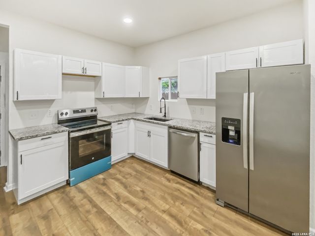 338 SW 42nd, San Antonio, TX 78237