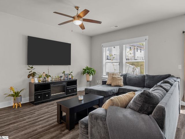 109 Grey Oak Trail, Greer, SC 29650