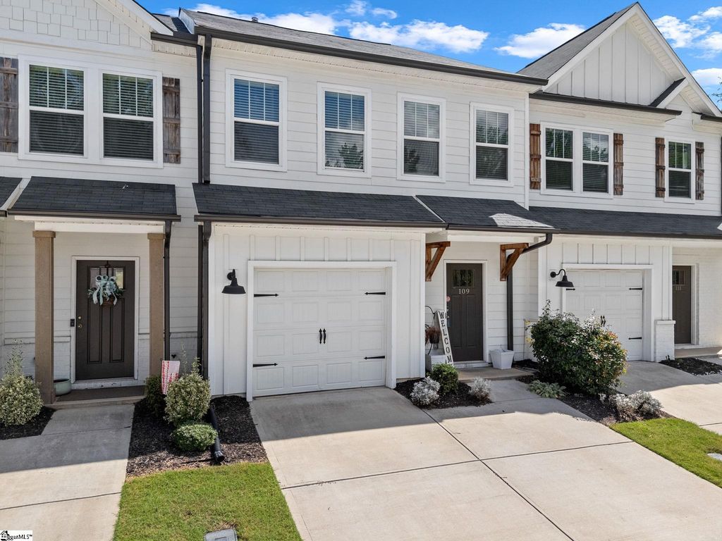 109 Grey Oak Trail, Greer, SC 29650