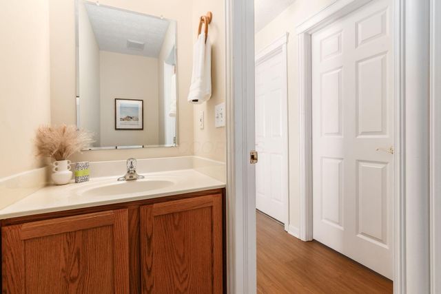 6089 Tetlin Field Drive, New Albany, OH 43054