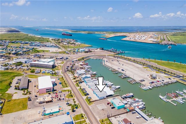 318 W Cotter Ave 2, Port Aransas, TX 78373