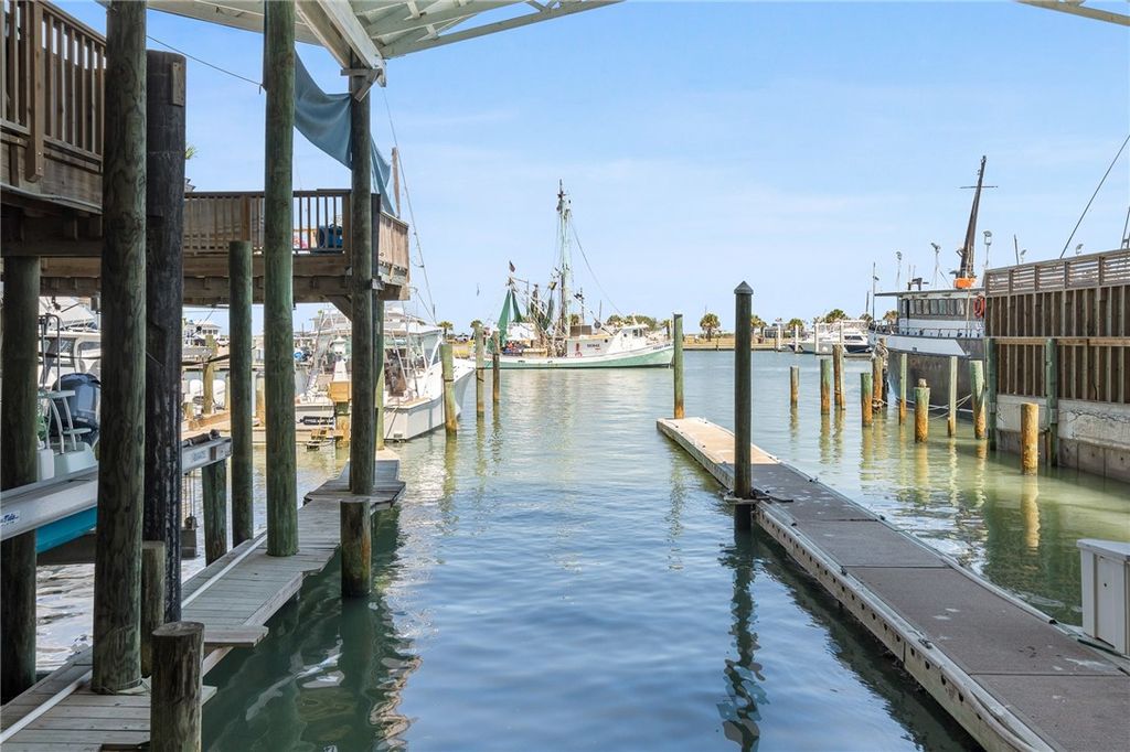 318 W Cotter Ave 2, Port Aransas, TX 78373 — photo 5