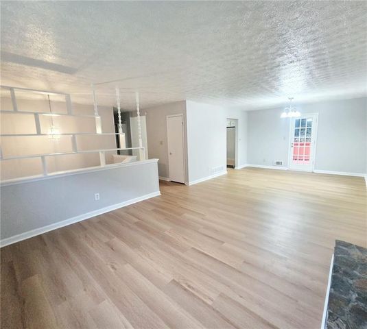2633 Seneca Trail, Duluth, GA 30096