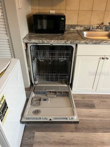 4220 LA DEGA COURT, Tampa, FL 33611