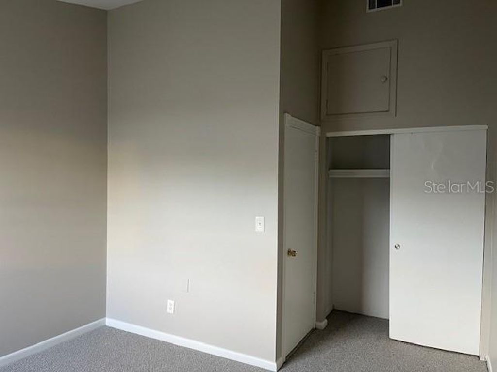 Image 18 of property listing at 4220 LA DEGA COURT, Tampa, FL 33611