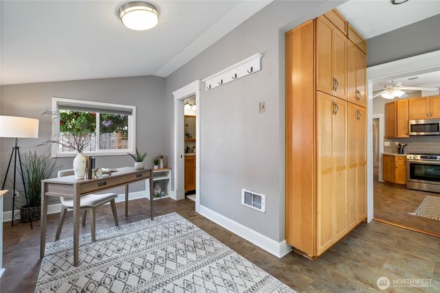 1908 N Anderson Street, Tacoma, WA 98406