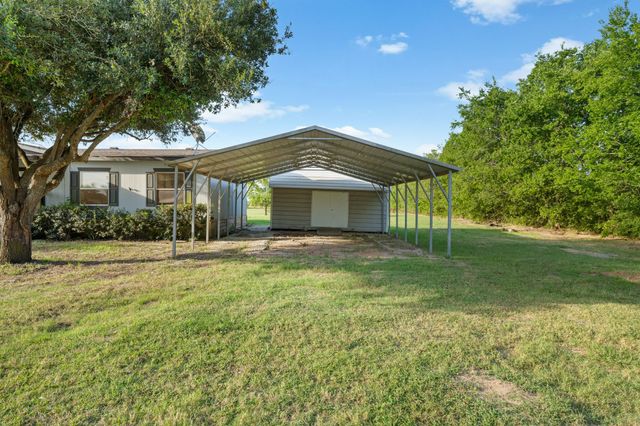 2179 Private Road 2545, Quinlan, TX 75474