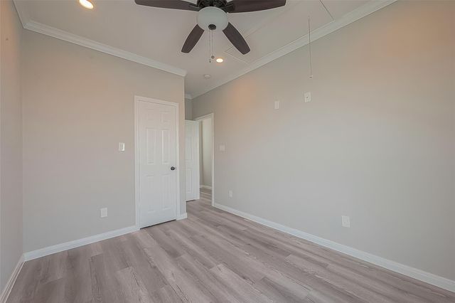 2730 Avenue D, San Leon, TX 77539
