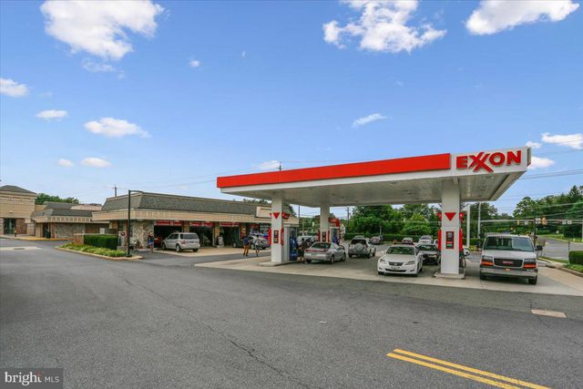 5315 MANORFIELD RD, Rockville, MD 20853