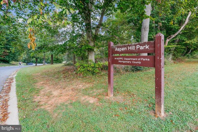 5315 MANORFIELD RD, Rockville, MD 20853