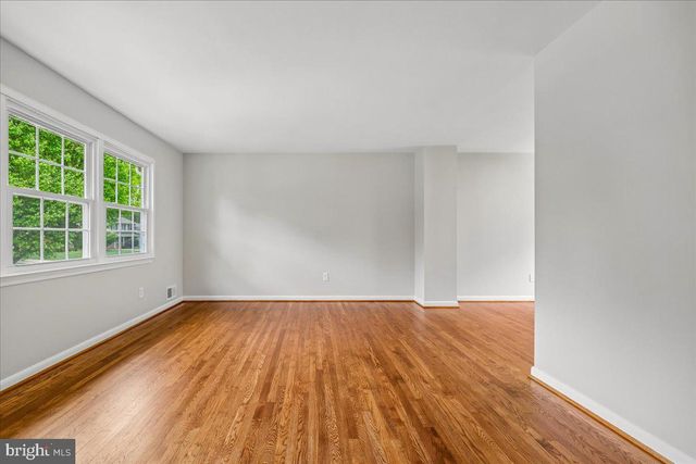 5315 MANORFIELD RD, Rockville, MD 20853