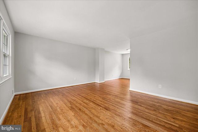 5315 MANORFIELD RD, Rockville, MD 20853