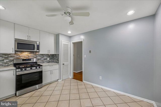 5315 MANORFIELD RD, Rockville, MD 20853