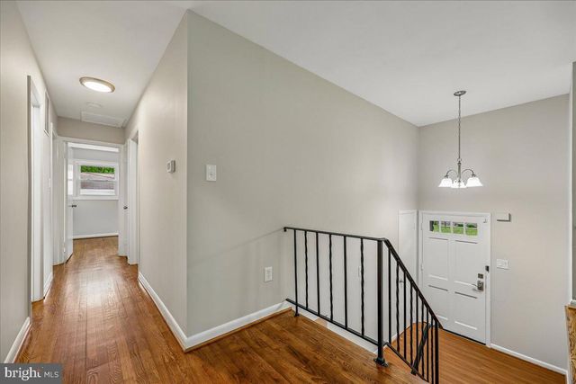 5315 MANORFIELD RD, Rockville, MD 20853