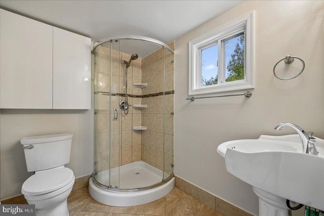 5315 MANORFIELD RD, Rockville, MD 20853