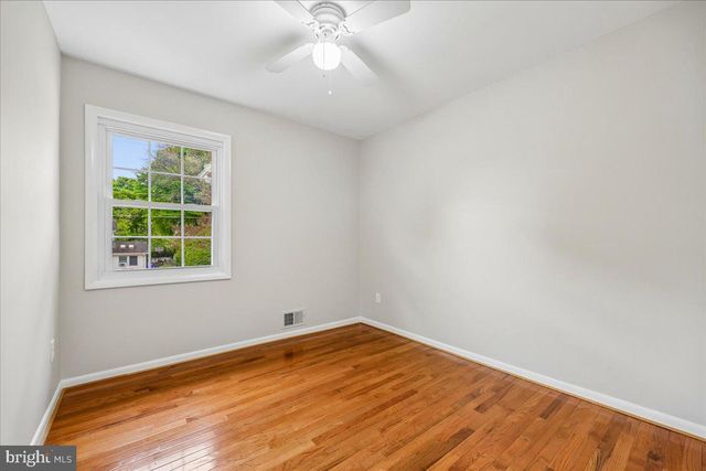 5315 MANORFIELD RD, Rockville, MD 20853