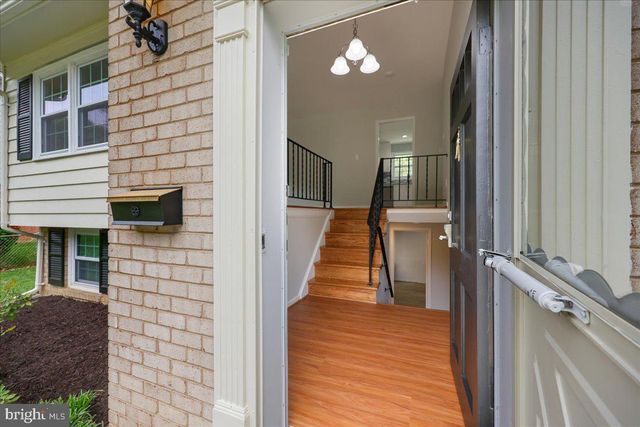 5315 MANORFIELD RD, Rockville, MD 20853