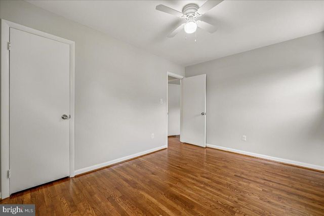 5315 MANORFIELD RD, Rockville, MD 20853