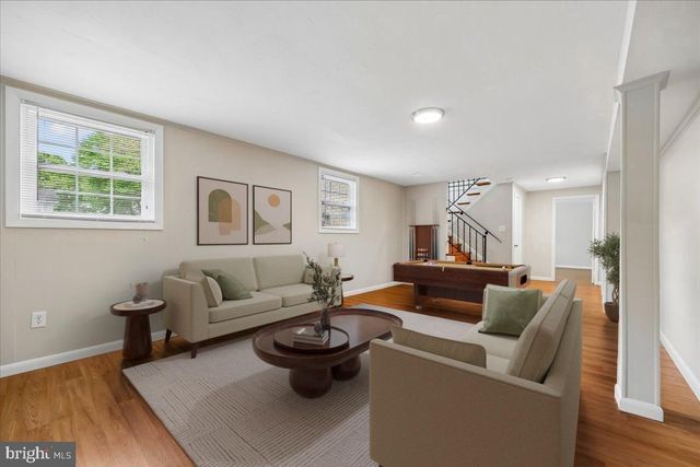 5315 MANORFIELD RD, Rockville, MD 20853