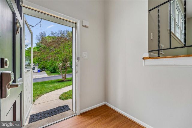 5315 MANORFIELD RD, Rockville, MD 20853