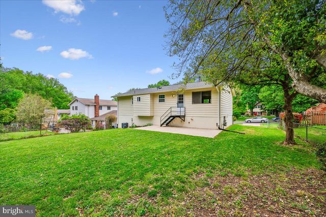 5315 MANORFIELD RD, Rockville, MD 20853