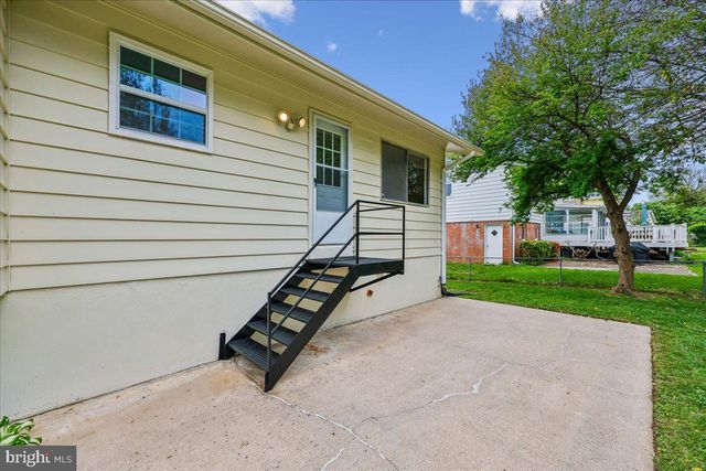 5315 MANORFIELD RD, Rockville, MD 20853