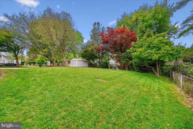 5315 MANORFIELD RD, Rockville, MD 20853
