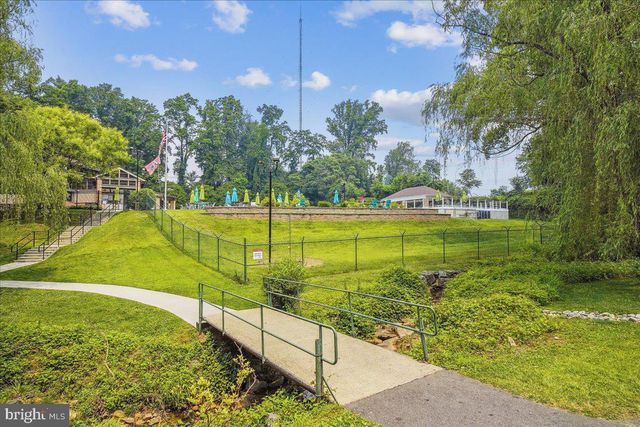 5315 MANORFIELD RD, Rockville, MD 20853