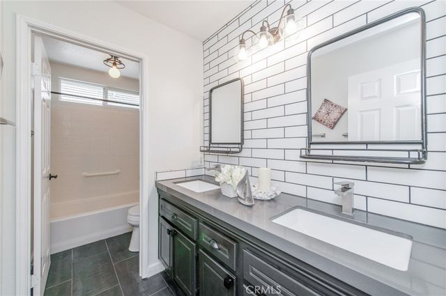 28 Plateau, Aliso Viejo, CA 92656