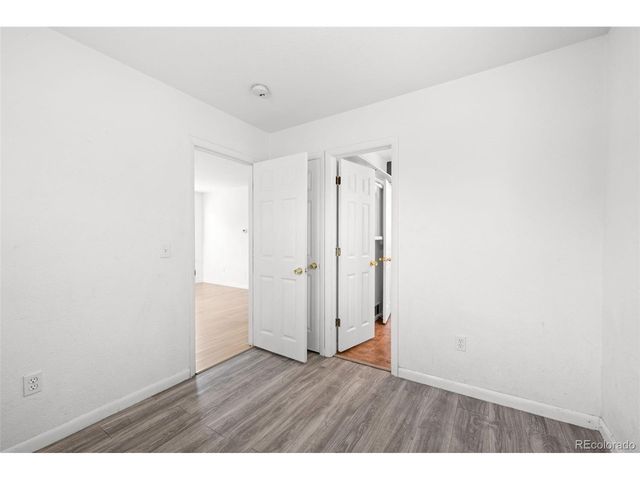 949 S Perry St, Denver, CO 80219