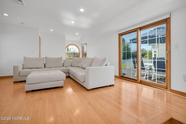 25 Cherry Hill Lane, Manalapan, NJ 07726