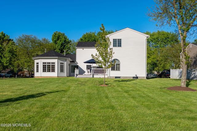 25 Cherry Hill Lane, Manalapan, NJ 07726
