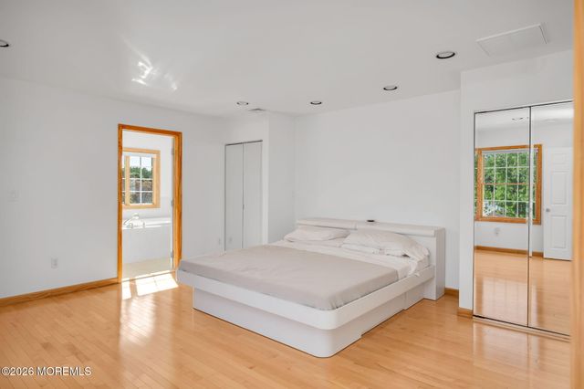 25 Cherry Hill Lane, Manalapan, NJ 07726