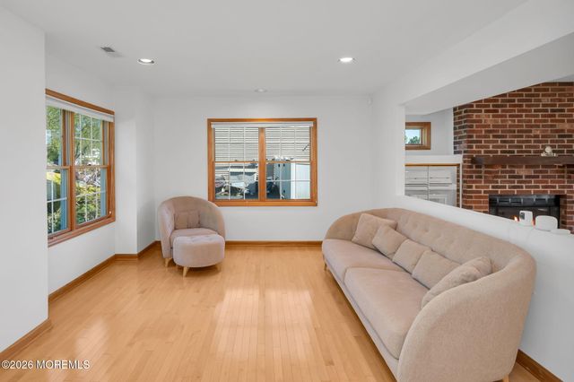 25 Cherry Hill Lane, Manalapan, NJ 07726