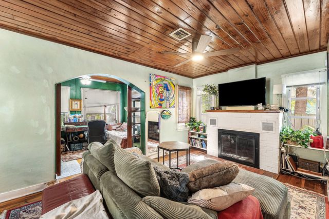 615 N L Street, Lake Worth Beach, FL 33460