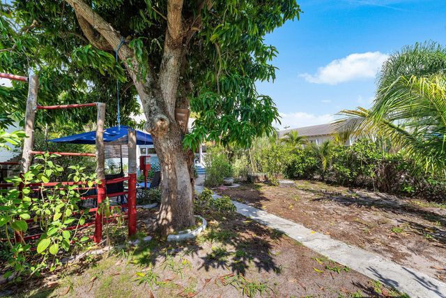 615 N L Street, Lake Worth Beach, FL 33460