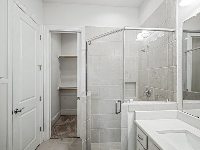 119 Grace Point Drive, Sugar Land, TX 77498