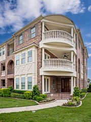 119 Grace Point Drive, Sugar Land, TX 77498