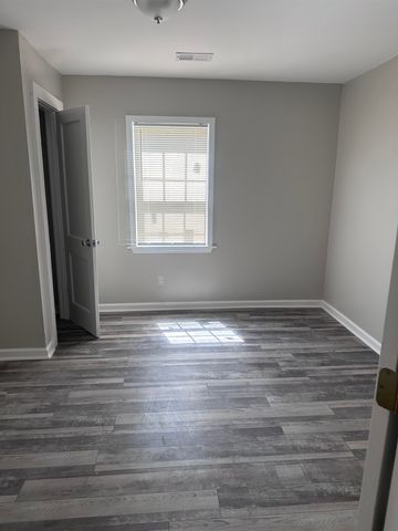 2506 WINNONA AVE, Memphis, TN 38108