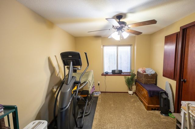 4005 N Lake Ridge Ct., Wichita, KS 67205