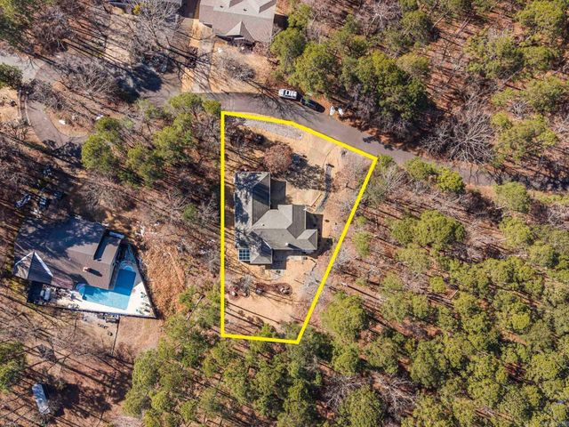 10 Marbella Lane, Hot Springs Village, AR 71909