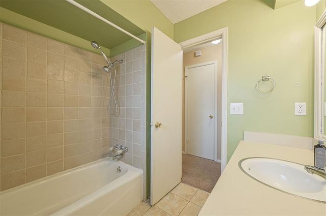 1621 Kavel Drive, Oklahoma City, OK 73127