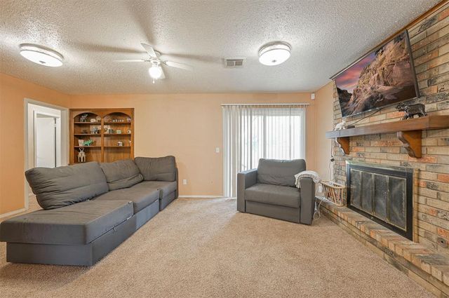 1621 Kavel Drive, Oklahoma City, OK 73127