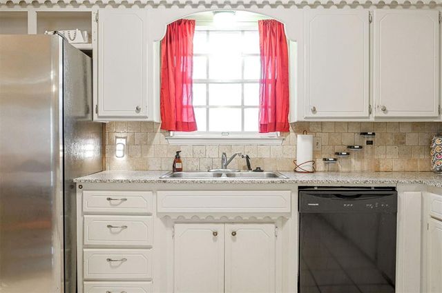 1621 Kavel Drive, Oklahoma City, OK 73127