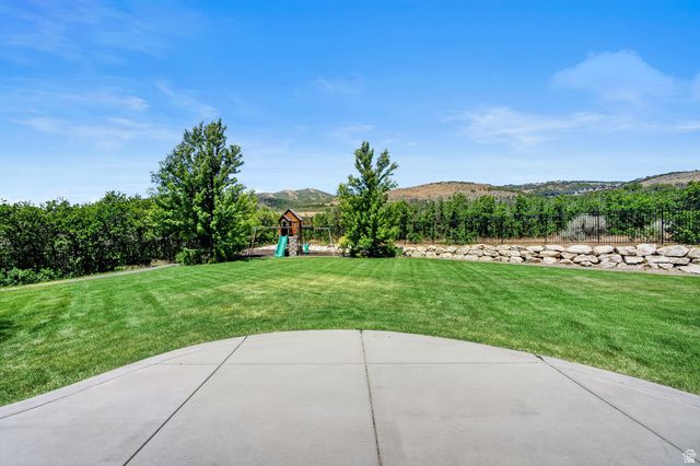6536 W MUIRFIELD RD, Highland, UT 84003
