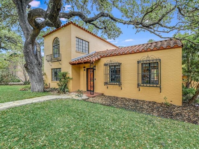 1210 W 13th A, Austin, TX 78703