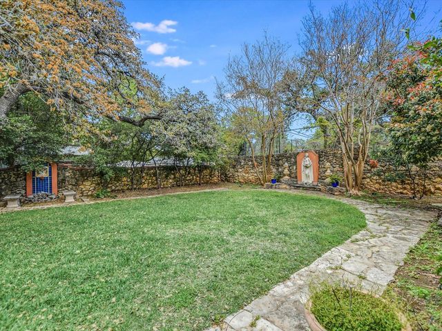 1210 W 13th A, Austin, TX 78703