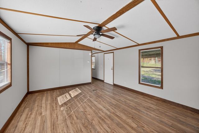 3559 Lake Kathy Road, Tunnel Hill, GA 30755