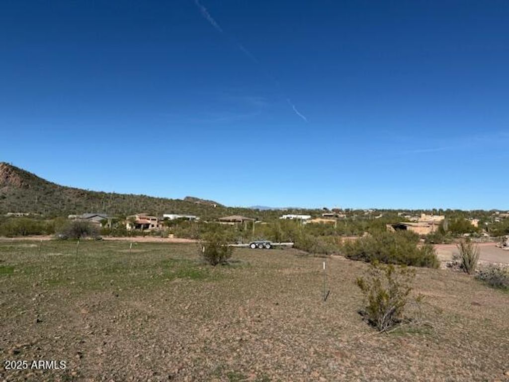 Image 6 of property listing at 0 N 18th Street -, New River, AZ 85087