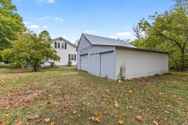 2174 Tinnin Rd, Goodlettsville, TN 37072